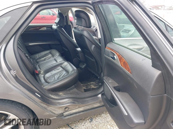 2014 Lincoln MKZ Hybrid with VIN 3LN6L2LU2ER813547, listed as a IAAI auction lot 42076647 with 168,132 mi miles and . Bid and sale history available at DreamBid. Image 8.