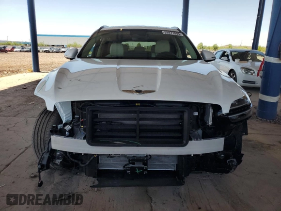 2025 Genesis GV70 Sport с VIN 5NMMCDTC0SH027417, выставлен на аукционе Copart как лот 63877005 с пробегом 940 миль миль и Списание • Salvage title. История ставок и продаж доступна на DreamBid. Изображение 5.