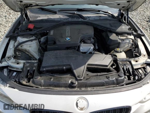 2015 BMW 3 Series 328i xDrive with VIN WBA3B3G52FNT19323, listed as a Copart auction lot 61873015 with 110,893 mi miles and Salvage title. Bid and sale history available at DreamBid. Image 11.