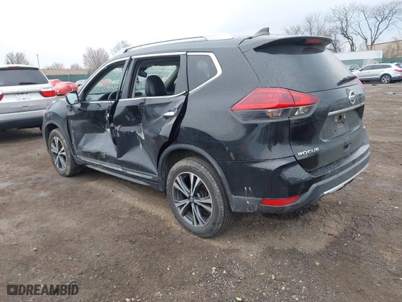 2018 Nissan Rogue S with VIN 5N1AT2MV0JC700111, listed as a IAAI auction lot 41682950 with 1 mi miles. Bid and sale history available at carsss.com. Image 3.