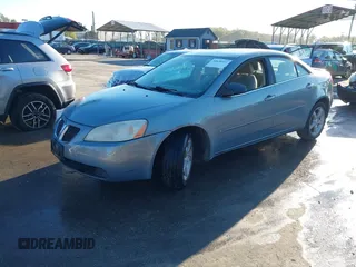 2007 Pontiac G6 with VIN 1G2ZG58N074201257, listed as a IAAI auction lot 40638323 with 227,144 mi miles. Bid and sale history available at carsss.com. Image 19.