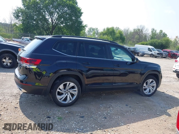 2021 Volkswagen Atlas SE with VIN 1V2HR2CA2MC580752, listed as a IAAI auction lot 42701057 with 69,811 mi miles and . Bid and sale history available at DreamBid. Image 13.