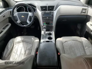 2012 Chevrolet Traverse LTZ z VIN 1GNKRLED5CJ197457, wystawiony jako Copart lot #54143415 z przebiegiem 225 609 mil mil oraz Szkoda całkowita • Salvage title. Historia ofert i sprzedaży dostępna na DreamBid. Obrazek 8.