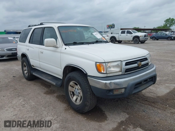 1999 Toyota 4Runner SR5 with VIN JT3GN86R3X0132463, listed as a IAAI auction lot 42019672 with 391,073 mi miles and . Bid and sale history available at DreamBid. Image 1.