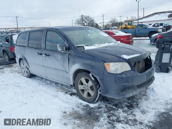 2013 Dodge Grand Caravan SE with VIN 2C4RDGBG4DR660309, listed as a IAAI auction lot 41531676 with 226,234 mi miles and . Bid and sale history available at DreamBid. Image 1.