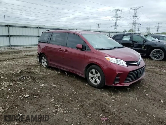 2018 Toyota Sienna LE Auto Access Seat with VIN 5TDKZ3DC4JS910687, listed as a Copart auction lot 55516745 with 67,943 mi miles and Salvage title. Bid and sale history available at DreamBid. Image 15.