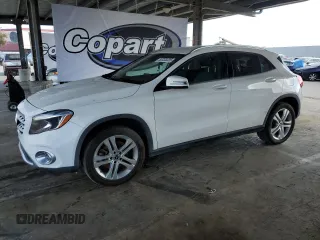 2019 Mercedes-Benz GLA 250 z VIN WDCTG4GB7KU002969, wystawiony jako Copart lot #53723225 z przebiegiem 84 382 mil mil oraz Czysty tytuł • Clean title. Historia ofert i sprzedaży dostępna na DreamBid. Obrazek 1.