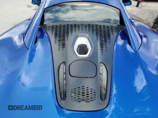 2024 McLaren Artura z VIN SBM16AEA2RW002389, wystawiony jako Copart lot #74246334 z przebiegiem 1374 mil mil oraz Nie do naprawy. Historia ofert i sprzedaży dostępna na DreamBid. Obrazek 11.