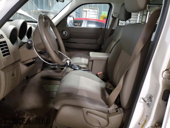 2010 Dodge Nitro SE with VIN 1D4PU2GK2AW144995, listed as a Copart auction lot 47481375 with 70,973 mi miles and Salvage Title. Bid and sale history available at DreamBid. Image 7.