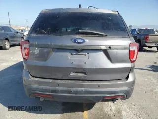 2016 Ford Police Interceptor Utility z VIN 1FM5K8AR6GGB81663, wystawiony jako Copart lot #59383555 z przebiegiem Nie podano mil oraz Czysty tytuł • Clean title. Historia ofert i sprzedaży dostępna na DreamBid. Obrazek 6.
