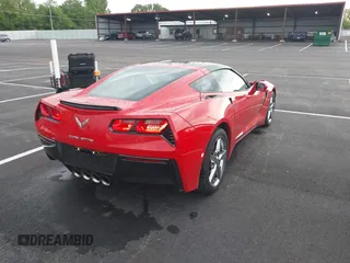 2015 Chevrolet Corvette 3LT z VIN 1G1YF2D77F5110035, wystawiony jako IAAI lot #42180031 z przebiegiem 95 684 mil mil oraz . Historia ofert i sprzedaży dostępna na DreamBid. Obrazek 4.