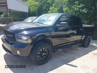 2014 Ram 1500 Express z VIN 1C6RR6KG5ES454063, wystawiony jako IAAI lot #42461593 z przebiegiem 118 090 mil mil oraz . Historia ofert i sprzedaży dostępna na DreamBid. Obrazek 17.
