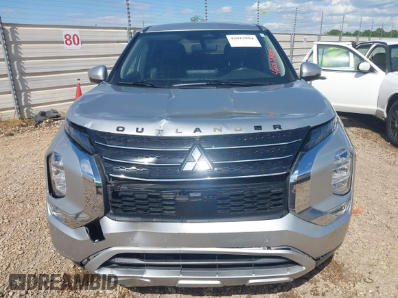 2022 Mitsubishi Outlander SE z VIN JA4J3UA82NZ021498, wystawiony jako IAAI lot #42015884 z przebiegiem 73 420 mil mil oraz . Historia ofert i sprzedaży dostępna na DreamBid. Obrazek 12.