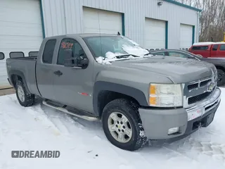 2007 Chevrolet Silverado 1500 with VIN 1GCFK19Y67Z508465, listed as a IAAI auction lot 41615109 with 148,381 mi miles and . Bid and sale history available at DreamBid. Image 1.