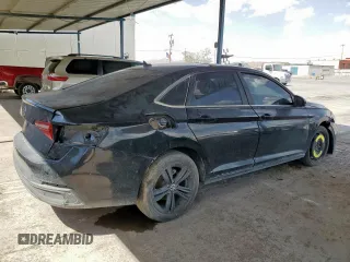 2022 Volkswagen Jetta SE with VIN 3VW7M7BU2NM013684, listed as a Copart auction lot 62175435 with 11,996 mi miles and Clean title. Bid and sale history available at DreamBid. Image 3.