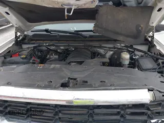 2016 Chevrolet Silverado 1500 LT with VIN 3GCPCREC3GG283092, listed as a IAAI auction lot 41947790 with 274,582 mi miles and . Bid and sale history available at DreamBid. Image 10.