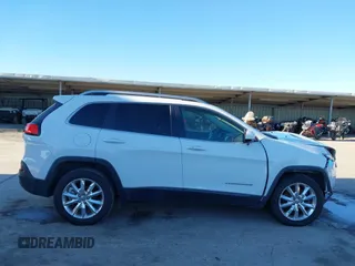 2016 Jeep Cherokee Limited with VIN 1C4PJLDB7GW328998, listed as a IAAI auction lot 40746462 with 78,960 mi miles. Bid and sale history available at carsss.com. Image 14.