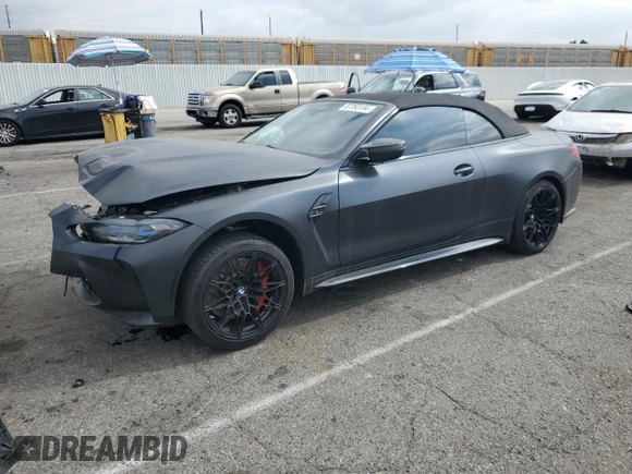 2024 BMW M4 Competition xDrive z VIN WBS33BA09RCR01533, wystawiony jako Copart lot #87263184 z przebiegiem 5 347 mil mil oraz Szkoda całkowita • Salvage title. Historia ofert i sprzedaży dostępna na DreamBid. Obrazek 1.