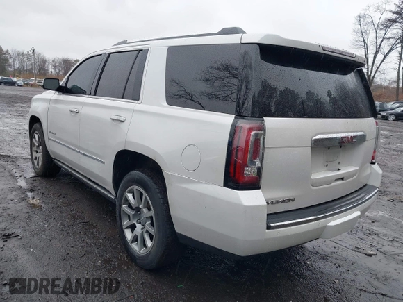 2016 GMC Yukon Denali with VIN 1GKS2CKJ2GR144167, listed as a IAAI auction lot 41953465 with 89,209 mi miles. Bid and sale history available at carsss.com. Image 3.