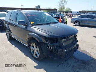 2017 Dodge Journey Crossroad Plus z VIN 3C4PDCGBXHT582649, wystawiony jako IAAI lot #41995017 z przebiegiem 88 255 mil mil oraz . Historia ofert i sprzedaży dostępna na DreamBid. Obrazek 1.