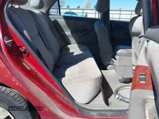 2004 Toyota Corolla CE with VIN JTDBR38E442046280, listed as a IAAI auction lot 39261107 with 212,717 mi miles and . Bid and sale history available at DreamBid. Image 8.