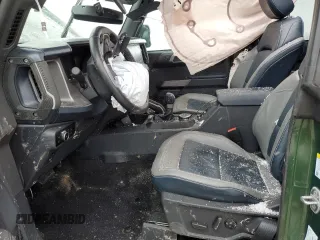 2023 Ford Bronco с VIN 1FMEE5DP7PLB60568, выставлен на аукционе Copart как лот 87751615 с пробегом 25 681 миль миль и На запчасти • Non repairable. История ставок и продаж доступна на DreamBid. Изображение 7.