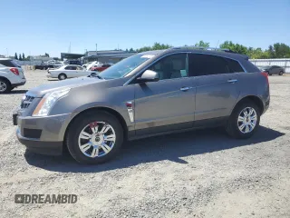 2011 Cadillac SRX Luxury Collection z VIN 3GYFNAEY6BS595068, wystawiony jako Copart lot #58367015 z przebiegiem 131 470 mil mil oraz Szkoda całkowita • Salvage title. Historia ofert i sprzedaży dostępna na DreamBid. Obrazek 1.