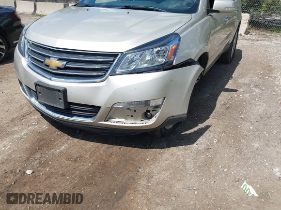 2016 Chevrolet Traverse LT z VIN 1GNKVGKD3GJ195932, wystawiony jako IAAI lot #42243260 z przebiegiem 122 449 mil mil oraz . Historia ofert i sprzedaży dostępna na DreamBid. Obrazek 6.