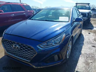 2019 Hyundai Sonata Sport with VIN 5NPE34AF4KH804430, listed as a IAAI auction lot 41663733 with 51,297 mi miles. Bid and sale history available at carsss.com. Image 17.