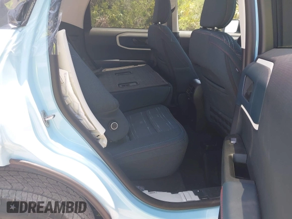 2024 Ford Bronco Sport Heritage с VIN 3FMCR9G65RRF35612, выставлен на аукционе IAAI как лот 42307634 с пробегом 2 133 миль миль и . История ставок и продаж доступна на DreamBid. Изображение 8.