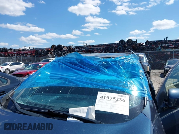 2014 Nissan Murano SL with VIN JN8AZ1MU5EW400142, listed as a IAAI auction lot 41975236 with 131,632 mi miles and . Bid and sale history available at carsss.com. Image 6.