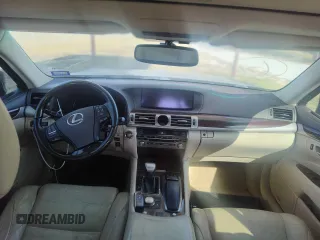 2013 Lexus LS 460 с VIN JTHBL5EF1D5114445, выставлен на аукционе Copart как лот 87036634 с пробегом 45 016 миль миль и Списание • Salvage title. История ставок и продаж доступна на DreamBid. Изображение 9.