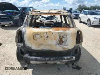 2022 MINI Countryman Cooper S with VIN WMZ53BR08N3N60754, listed as a Copart auction lot 73977484 with 0 mi miles and Non Repairable. Bid and sale history available at carsss.com. Image 6.