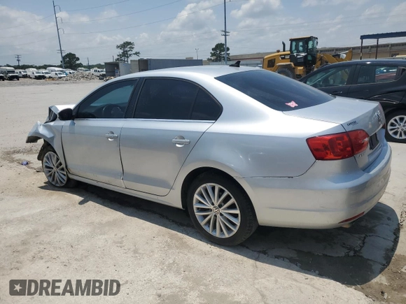 2013 Volkswagen Jetta SEL with VIN 3VWLX7AJ0DM361530, listed as a Copart auction lot 59305585 with Not provided miles and Salvage title. Bid and sale history available at DreamBid. Image 2.