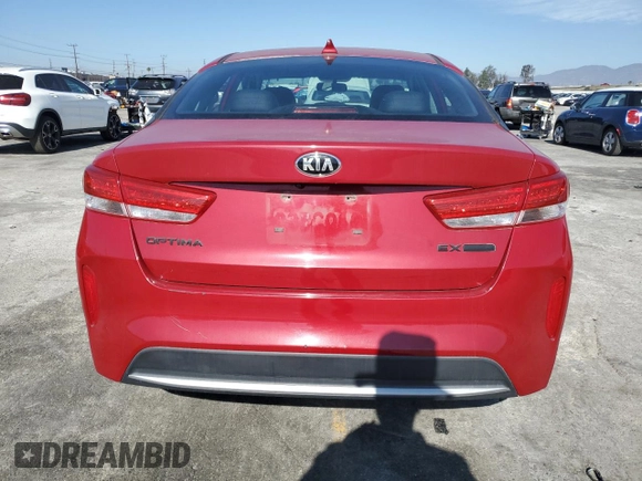 2017 Kia Optima EX z VIN KNAGU4LE8H5011678, wystawiony jako Copart lot #45403015 z przebiegiem 147 829 mil mil oraz Czysty tytuł • Clean title. Historia ofert i sprzedaży dostępna na DreamBid. Obrazek 6.