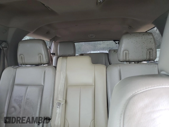 2010 Ford Expedition Max Limited with VIN 1FMJK1K56AEA43710, listed as a Copart auction lot 85659444 with 288,454 mi miles and Salvage Title. Bid and sale history available at DreamBid. Image 10.