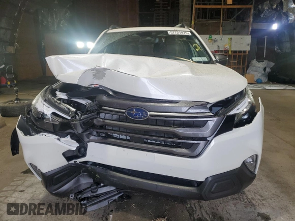 2025 Subaru Forester Premium with VIN JF2SLDDC3SH523661, listed as a Copart auction lot 57721475 with 1,075 mi miles and Salvage title. Bid and sale history available at DreamBid. Image 5.