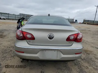 2011 Volkswagen CC Lux Plus with VIN WVWHP7AN1BE717742, listed as a Copart auction lot 70989104 with 110,709 mi miles and Salvage Title. Bid and sale history available at carsss.com. Image 6.