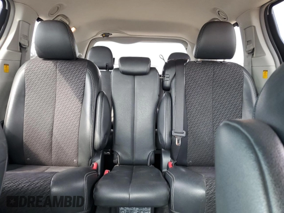 2011 Toyota Sienna SE with VIN 5TDXK3DC5BS030822, listed as a Copart auction lot 52700885 with 352,113 mi miles and Salvage title. Bid and sale history available at DreamBid. Image 10.