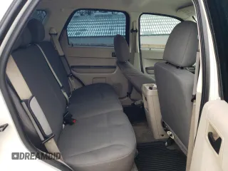 2012 Ford Escape XLS z VIN 1FMCU9C72CKB33801, wystawiony jako Copart lot #84003994 z przebiegiem 49 163 mil mil oraz Czysty tytuł • Clean title. Historia ofert i sprzedaży dostępna na DreamBid. Obrazek 11.