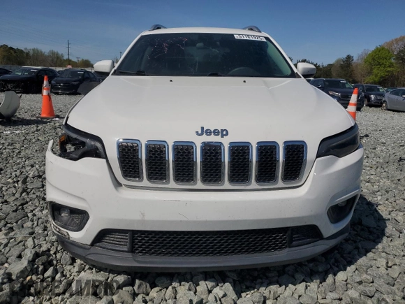 2019 Jeep Cherokee Latitude with VIN 1C4PJLCB8KD173609, listed as a Copart auction lot 51181925 with 77,260 mi miles and Salvage Title. Bid and sale history available at DreamBid. Image 5.