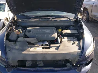 2015 Jeep Cherokee Sport with VIN 1C4PJLAB2FW547371, listed as a IAAI auction lot 41588682 with 135,640 mi miles. Bid and sale history available at carsss.com. Image 10.