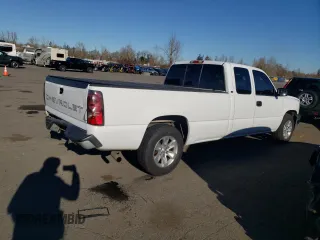 2004 Chevrolet Silverado 1500 Work Truck with VIN 1GCEC19V84E217113, listed as a Copart auction lot 44557325 with 182,226 mi miles and Salvage Title. Bid and sale history available at carsss.com. Image 3.