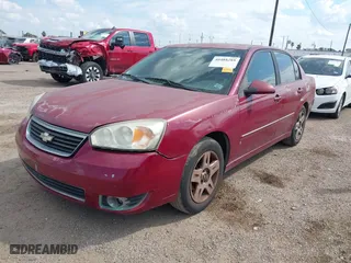 2007 Chevrolet Malibu LT w/2LT with VIN 1G1ZT58N97F115093, listed as a IAAI auction lot 40488289 with 176,049 mi miles. Bid and sale history available at carsss.com. Image 17.