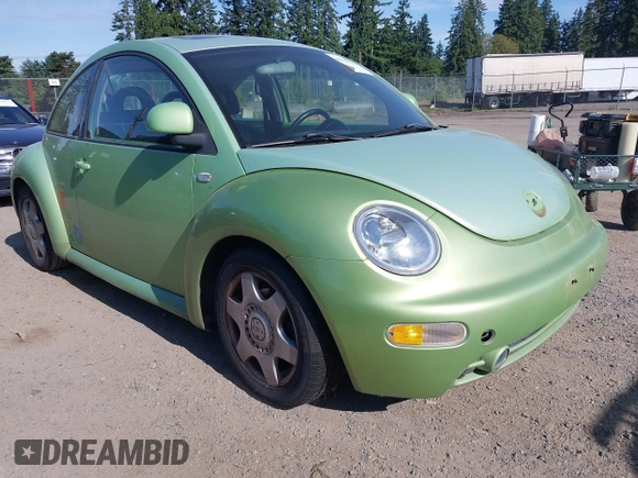 2000 Volkswagen Beetle GLS с VIN 3VWCA21C4YM435270, выставлен на аукционе IAAI как лот 42513670 с пробегом 105 466 миль миль и . История ставок и продаж доступна на DreamBid. Изображение 1.