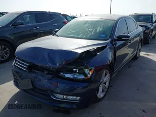 2013 Volkswagen Passat TDI SEL Premium with VIN 1VWCN7A33DC125396, listed as a IAAI auction lot 41862605 with 123,542 mi miles. Bid and sale history available at carsss.com. Image 2.