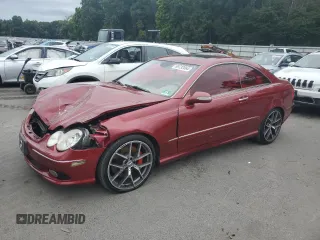 2005 Mercedes-Benz CLK 500 with VIN WDBTJ75J05F146020, listed as a Copart auction lot 69732064 with 136,463 mi miles and Salvage Title. Bid and sale history available at carsss.com. Image 1.