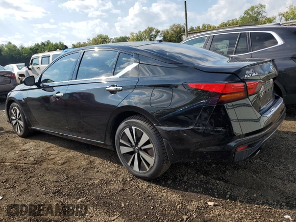 2019 Nissan Altima SL with VIN 1N4BL4EW5KC212582, listed as a Copart auction lot 69220004 with 99,472 mi miles and Salvage Title. Bid and sale history available at DreamBid. Image 2.