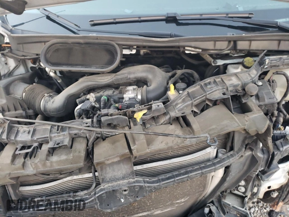 2022 Ford Transit Cargo with VIN 1FTBR1C81NKA73847, listed as a Copart auction lot 82311624 with 81,869 mi miles and Salvage title. Bid and sale history available at DreamBid. Image 11.