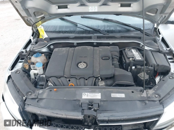 2013 Volkswagen Jetta SE with VIN 3VWDX7AJ0DM384908, listed as a IAAI auction lot 41466642 with 92,131 mi miles and . Bid and sale history available at DreamBid. Image 10.